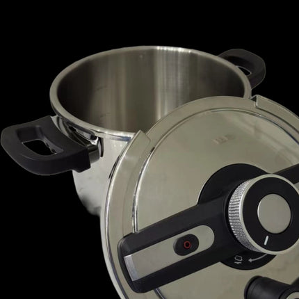 Stainless steel 24cm 8L pressure cooker